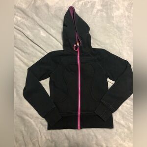 Lululemon 2000s style sweater